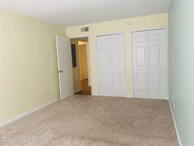 3092 Sir Hamilton Cir #4 — Photo 7