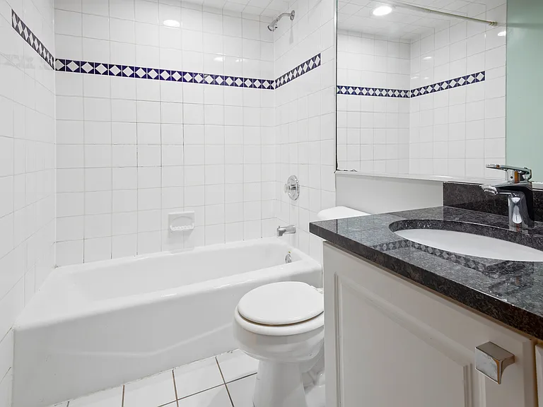 861 W Wrightwood Ave #1 — Photo 14