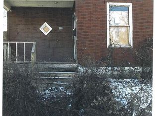 205 E 13th St, Alton, IL 62002