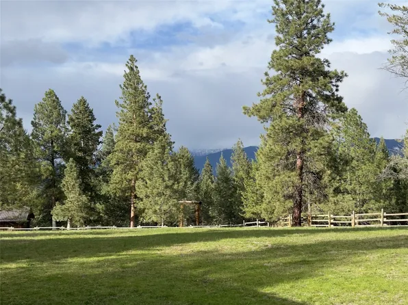 24 Kiowa Dr, Rexford, MT 59930