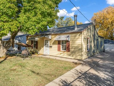1905 Searle St, Des Moines, IA, 50317