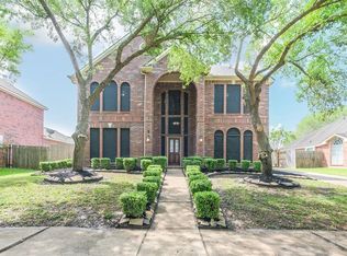 1131 Evandale Ln, Sugar Land, TX 77479