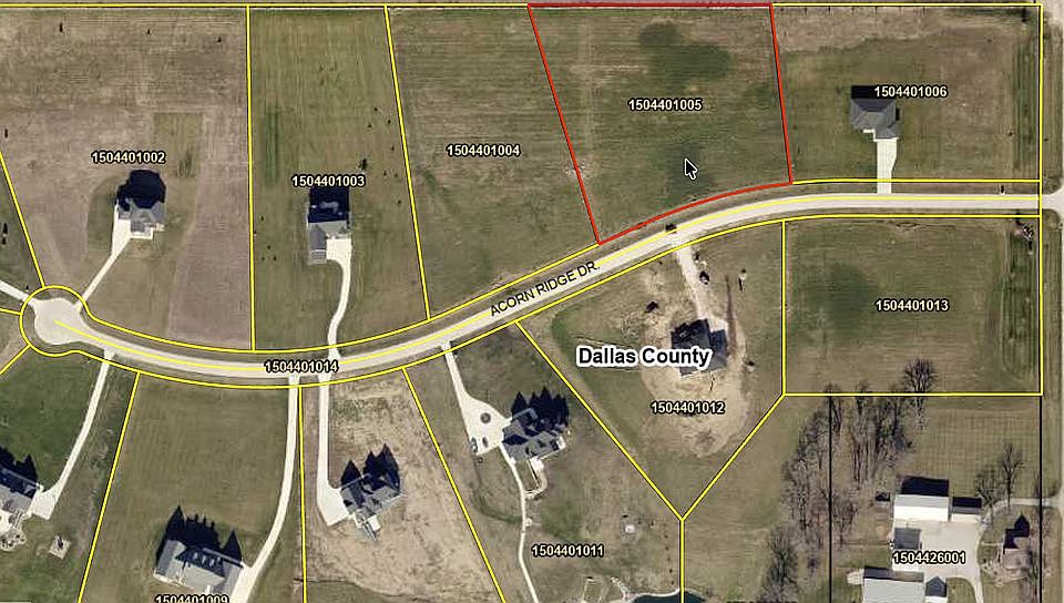 1st image of 2 Acorn Ridge Dr