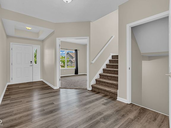 5th image of 2239 Summer Shore Dr