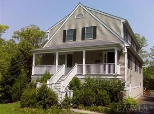 231 Oakland Beach Ave #B, Rye, NY 10580