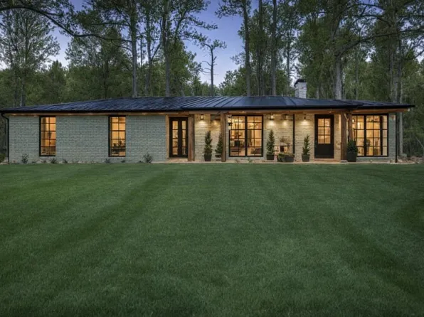 2202 Haley St, Oxford, MS 38655