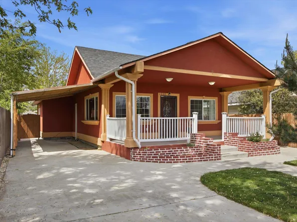 1220 S 2nd Ave, Pasco, WA 99301
