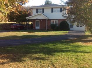 1063 Smalling Rd, Johnson City, TN 37601