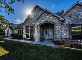 9831 Daffodil Ct, Norman, OK 73026