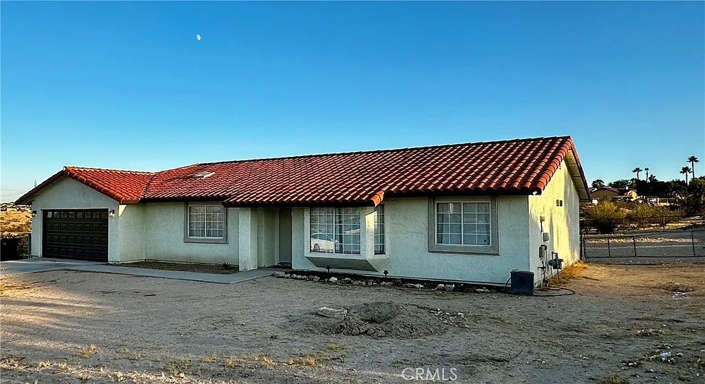 3 bed, 1470 sqft, $2,400 — Photo 3