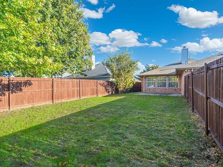 3209 Weeping Willow Ct — Photo 21