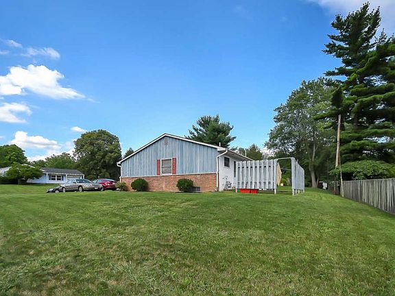 5th image of 7511 Northfield Ct
