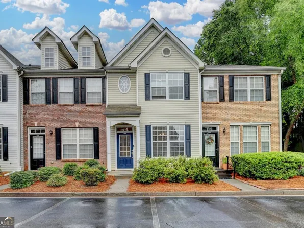 1203 Penhurst Way, Lawrenceville, GA 30043