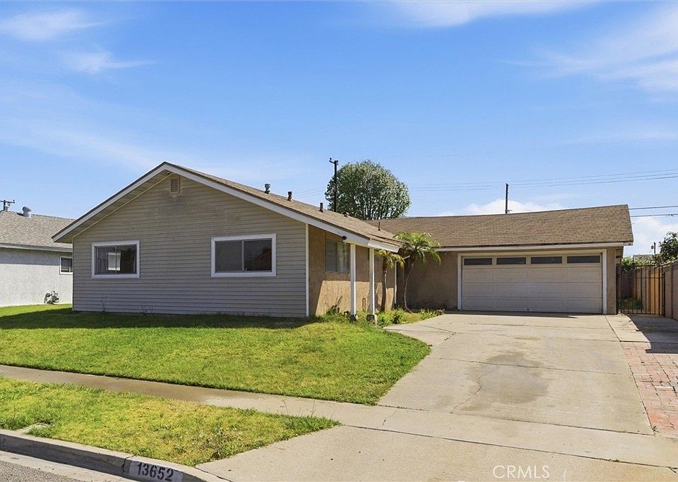 1st image of 13652 Lorna St