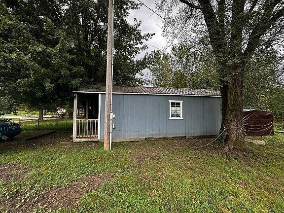 2nd image of 5898 S Maple Grove Ln