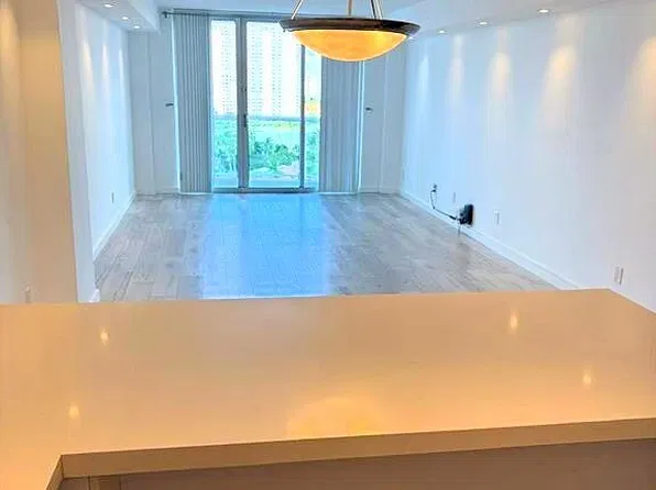 19370 Collins Ave APT 1224, Sunny Isles Beach, FL 33160