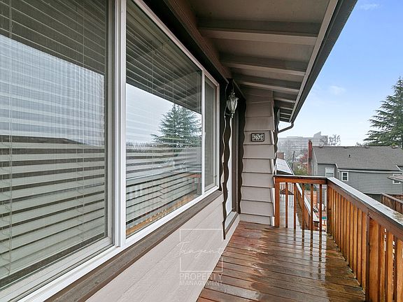5th image of 2761 NW Quimby St #2B-1BA-800SQFT