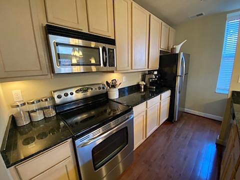 5th image of 627 Clara Ave #2020