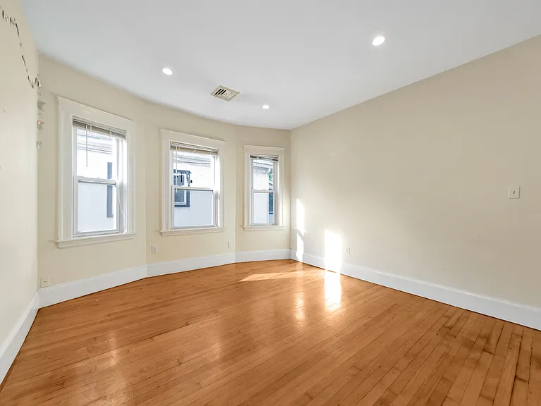 297 Alewife Brook Pkwy #2A — Photo 9
