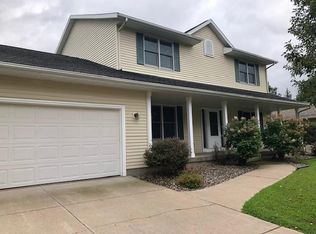 2102 Evenson Dr, Onalaska, WI 54650