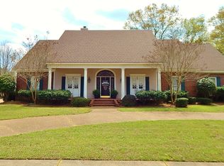 306 Thorngate Dr, Brandon, MS 39042