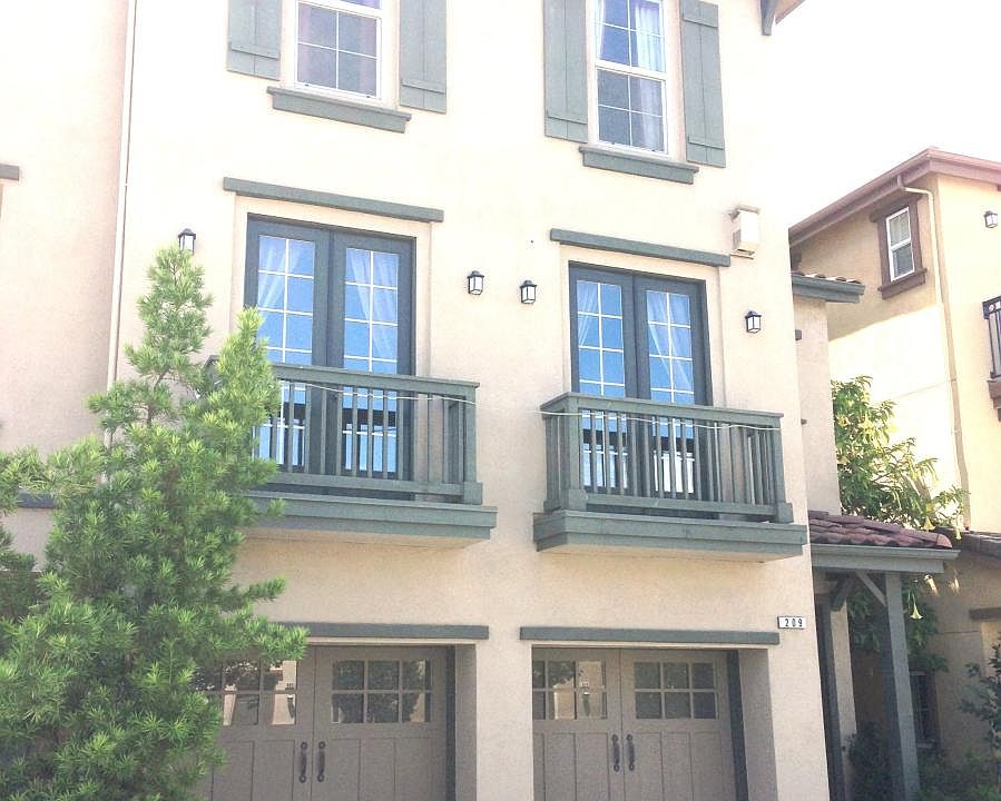 1st image of 209 Olive Hill Dr