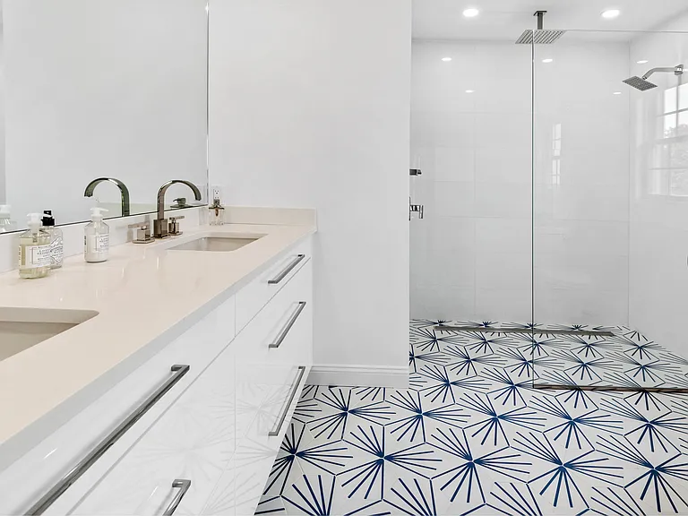 826 N Sea Mecox Rd — Photo 34