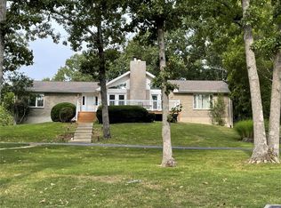 6770 S Lakeshore Dr, Hillsboro, MO 63050