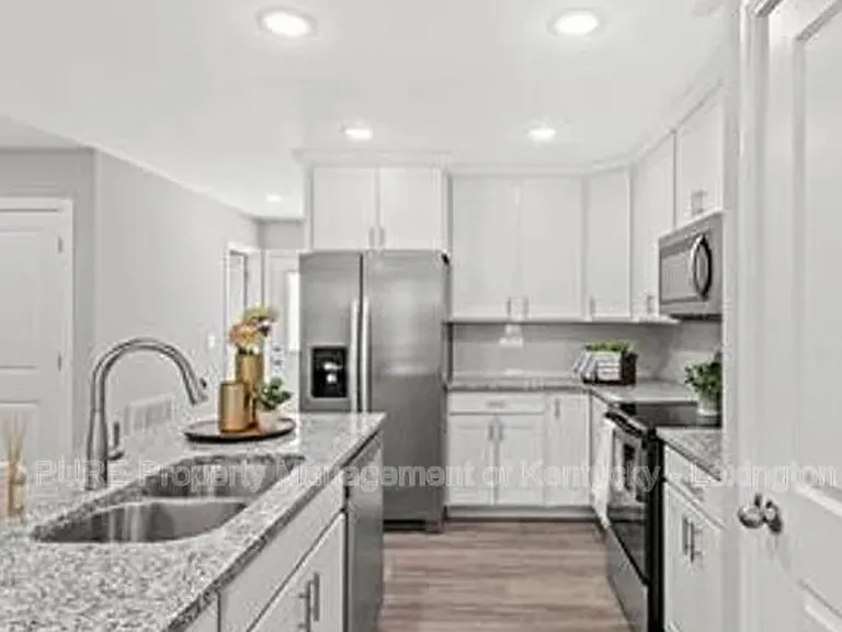1030 Judah Bear Blvd — Photo 5