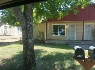 745 Locust St #745, Redding, CA 96001