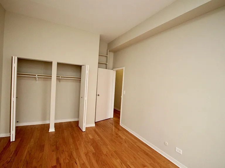 2310 N Clark St #2E — Photo 13