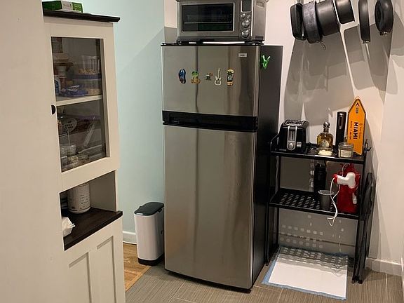 4th image of 500 W 43rd St APT 11A
