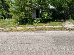 12476 Hamburg St, Detroit, MI 48205