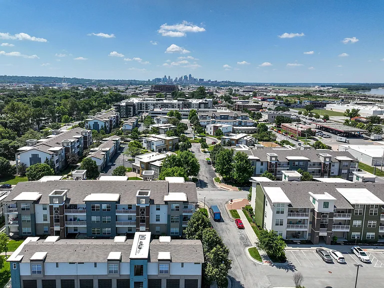 CityView — Photo 51
