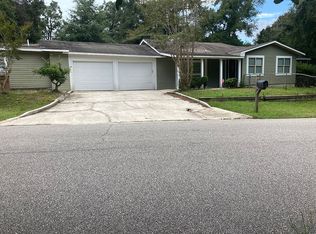 4157 Dickson Ln, Mobile, AL 36618