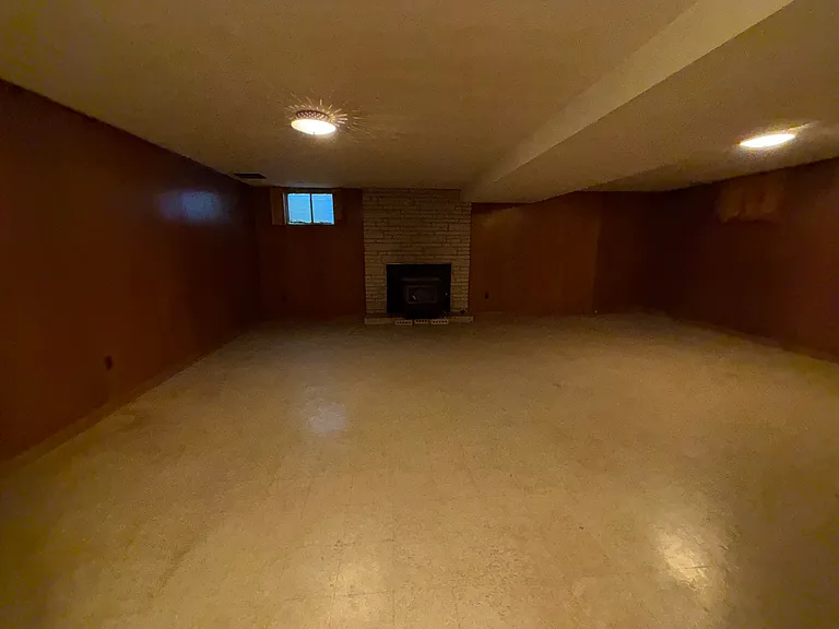 10755 W 81st Ave — Photo 16