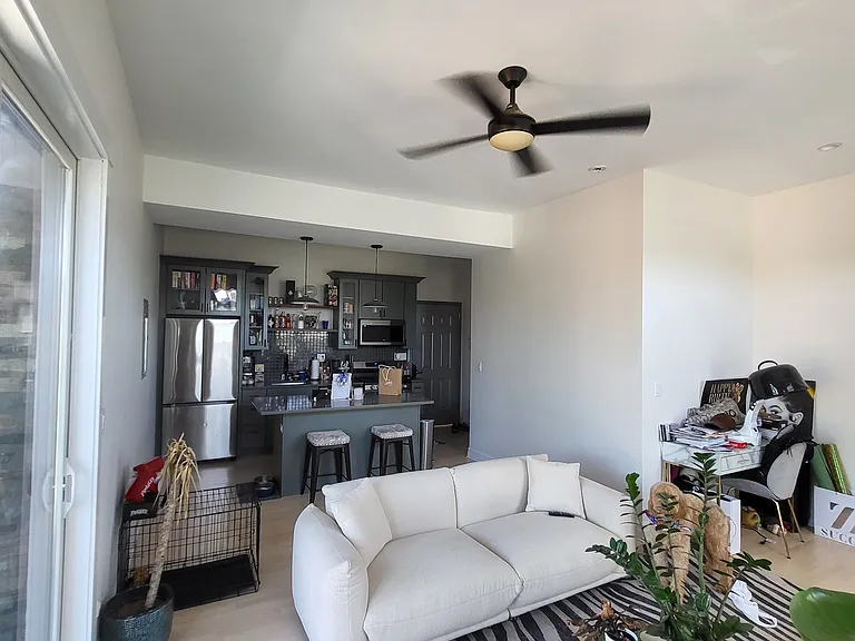 3458 W Lake St #2R — Photo 8