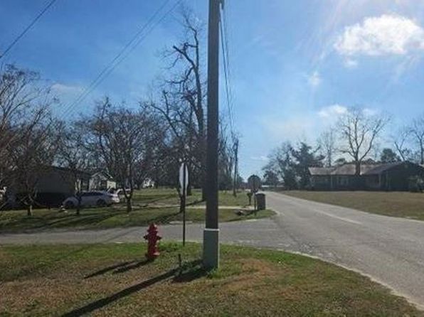 145 S Church St, Ty Ty, GA 31795