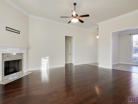 4th image of 1304 Cedar Trail Ave