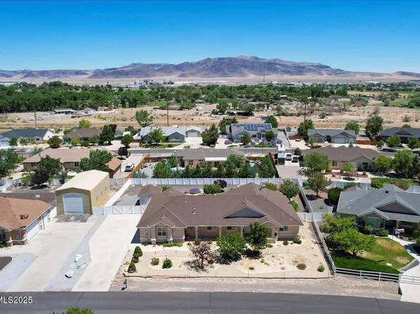 955 Lasso Way, Fernley, NV 89408