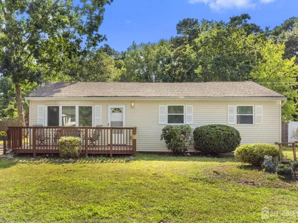 232 Green St, Old Bridge, NJ 08857