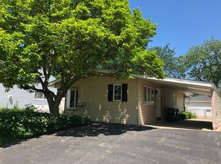 883 S York St, Elmhurst, IL