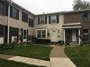 1795 Sheffield Dr, Ypsilanti, MI 48198