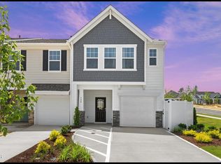 928 Kensley Grove Ln #61, Fuquay Varina, NC 27526