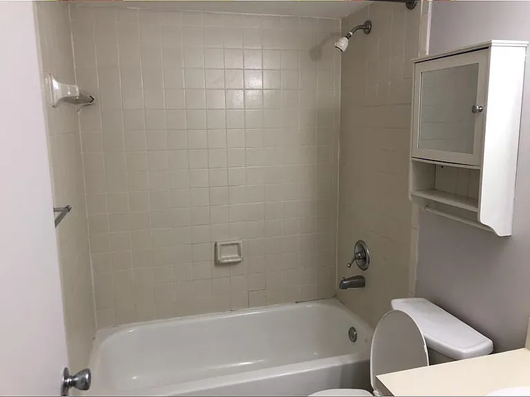 1720 NW North River Dr #407 — Photo 12
