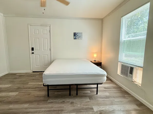(undisclosed Address), Broken Arrow, OK 74012