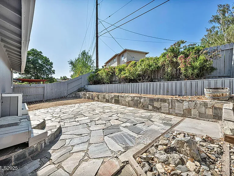 Building Photo - 2718 Powder Dr