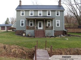 828 Parker Rd, Burgettstown, PA 15021