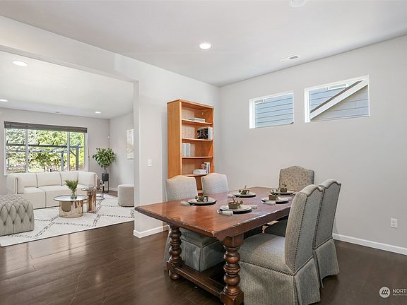 3rd image of 8309 173rd Street E