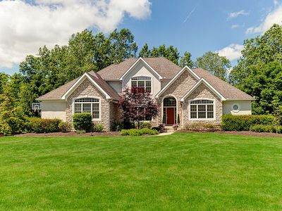 9956 Erin Woods Dr, Dublin, OH, 43017